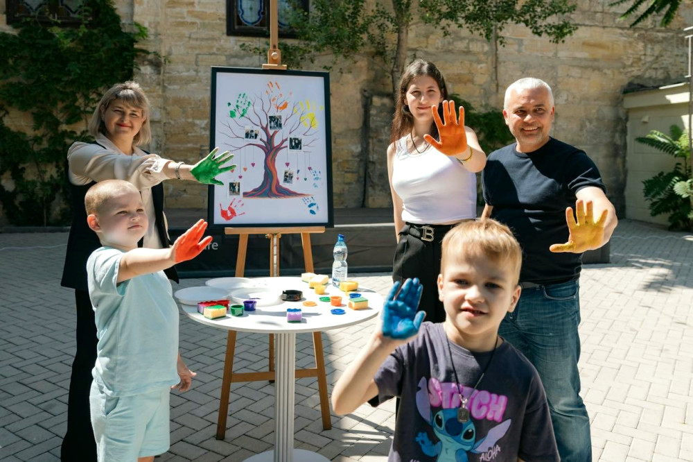 21082 image for slide